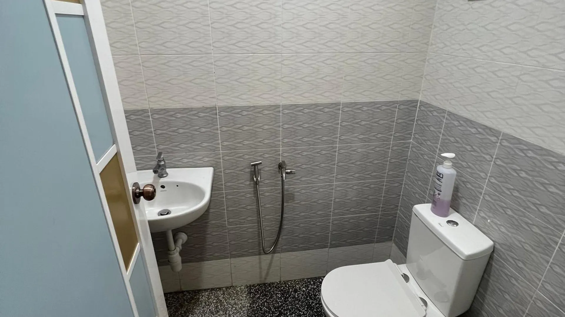 D' Totok Housestay Sepang Holiday home